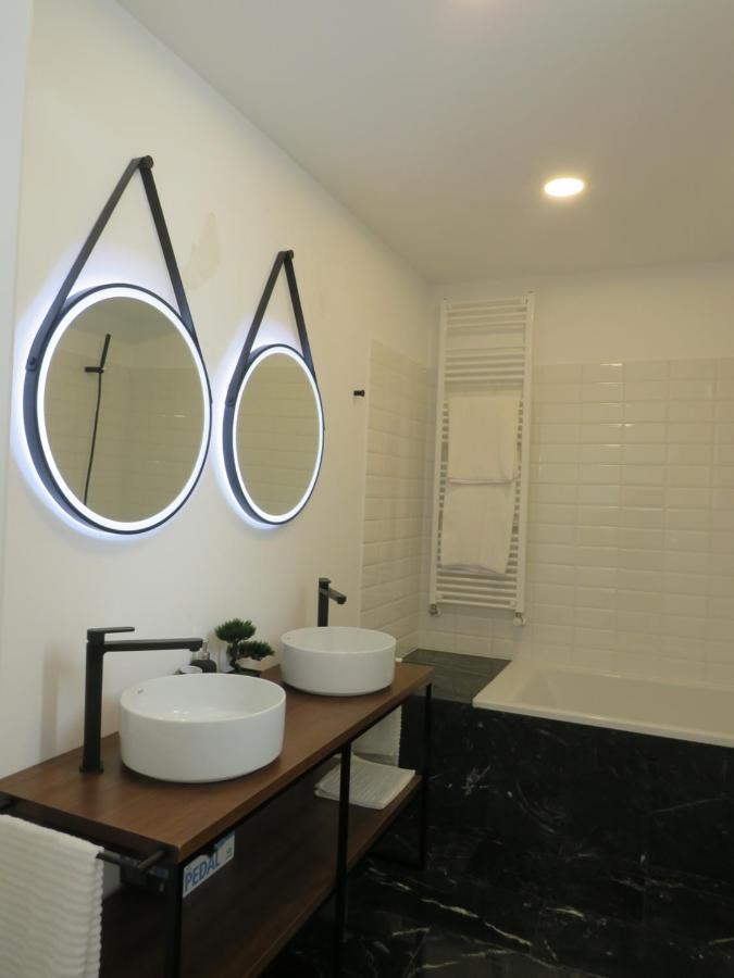 Apartamentos Armanya 3 Lugo Extérieur photo