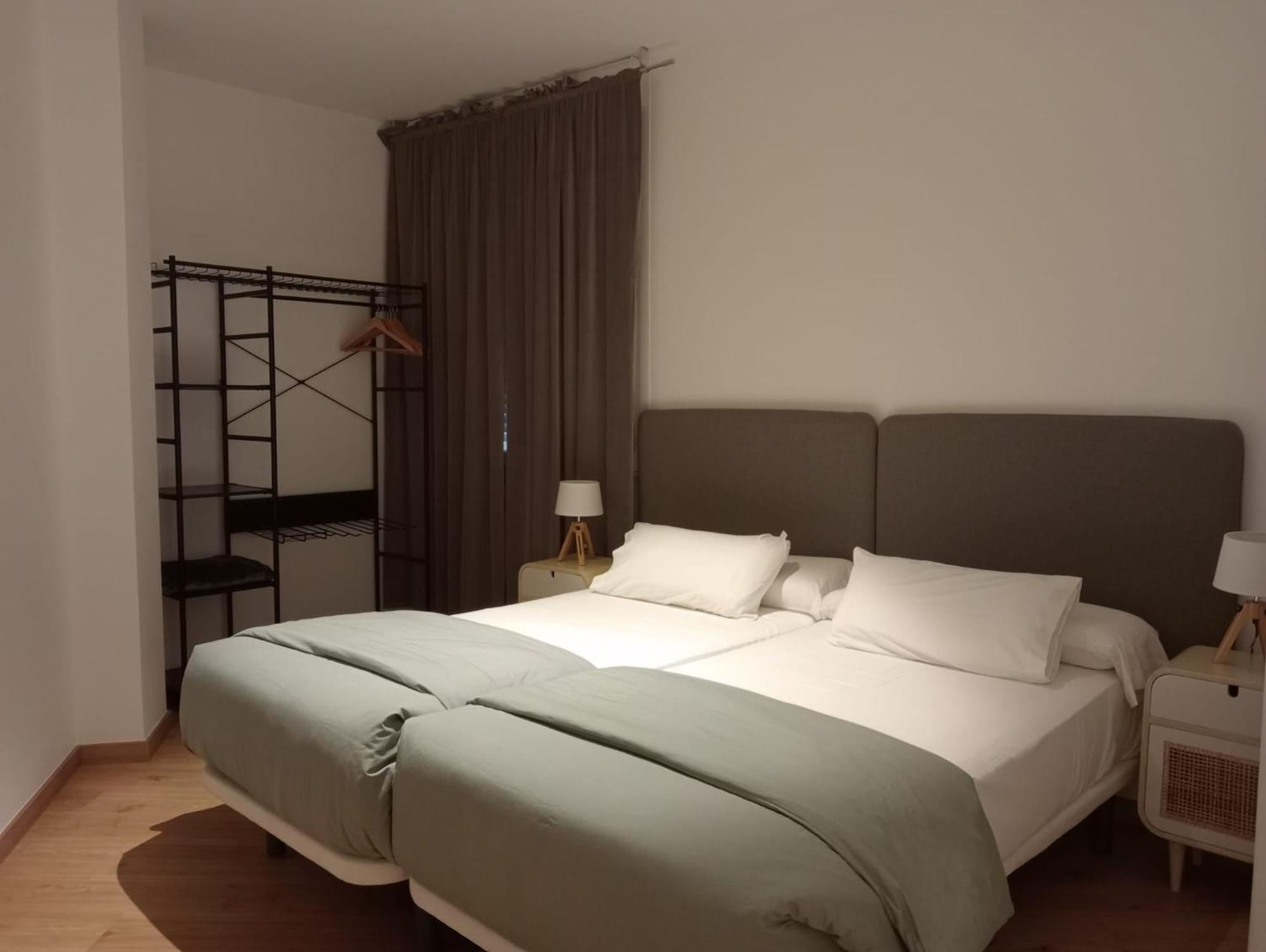 Apartamentos Armanya 3 Lugo Extérieur photo
